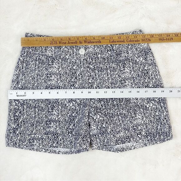 Apt. 9 Torie Printed Mid Rise Cuffed Hem Chino Shorts Black White 4 - Picture 7 of 10